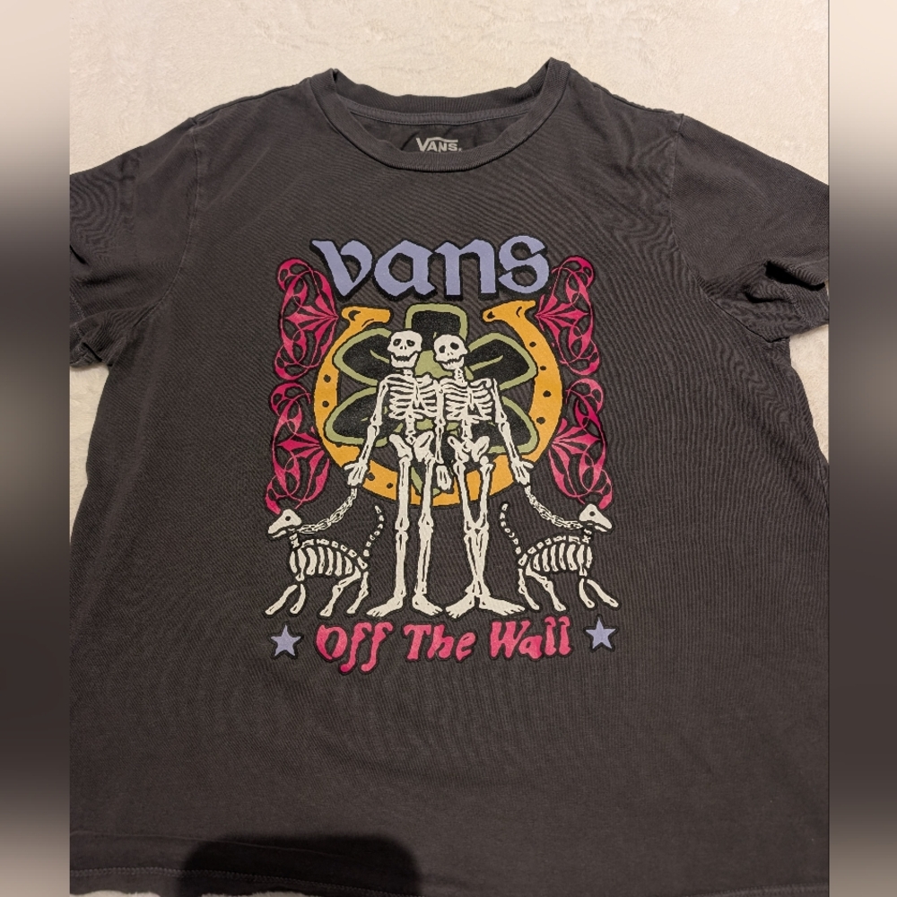Vans Kids Charcoal Skeleton Graphic Tee. Youth Xl